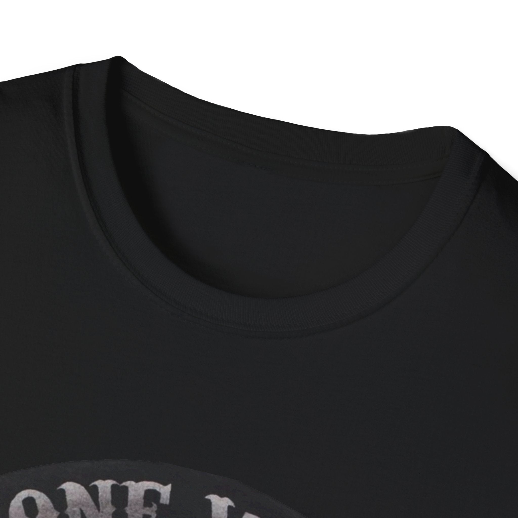 Lone Wolf No Club Graphic T‑Shirt
